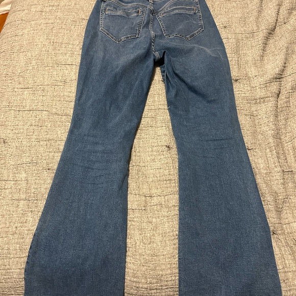 Madewell curvy skinny flare jeans - Picture 2 of 3